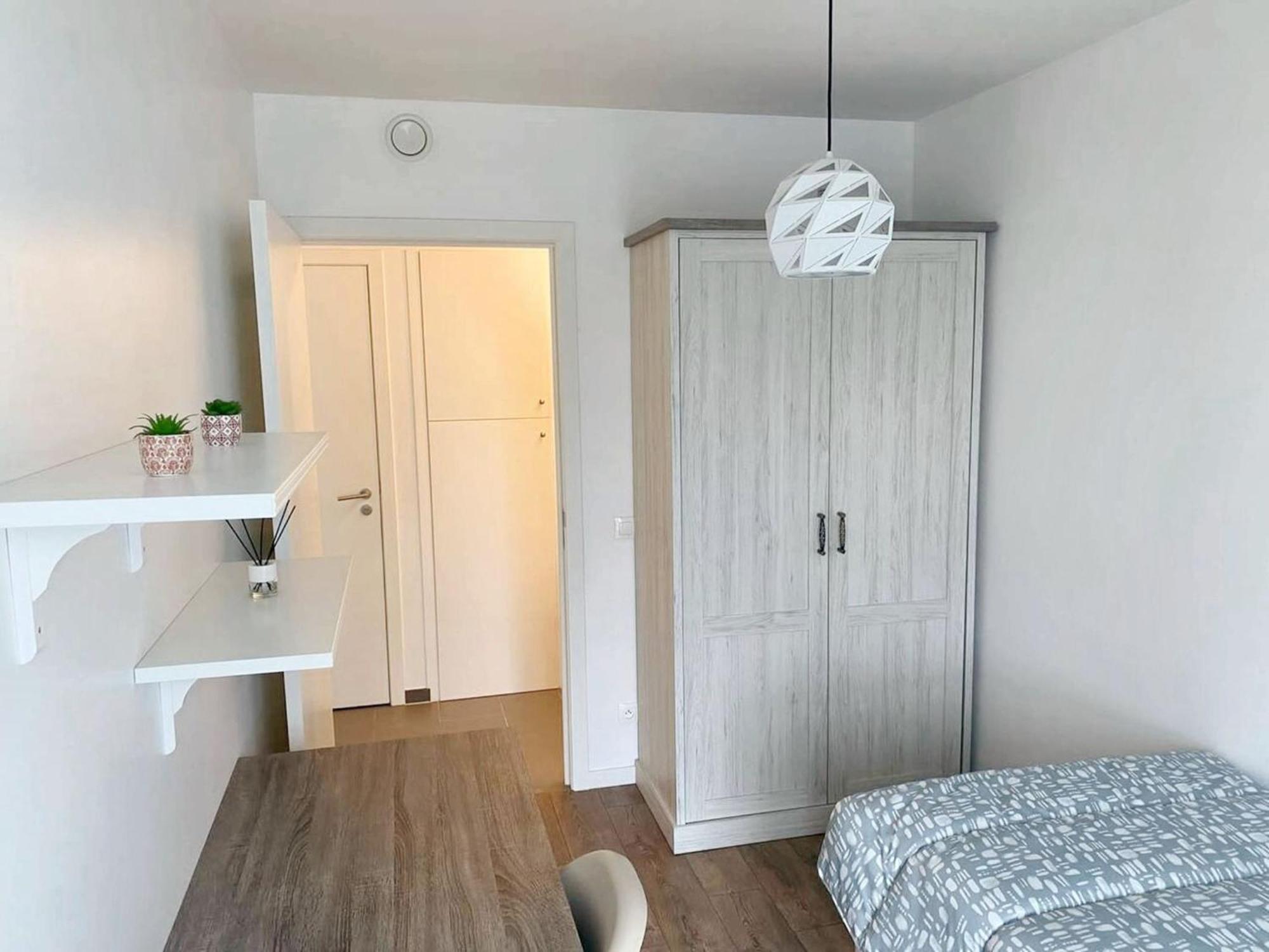 Modern Apartment In Cureghem Anderlecht 134 M² + Terrace Brussels Exterior photo